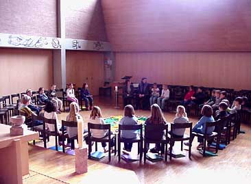 In der Kirche Glockental